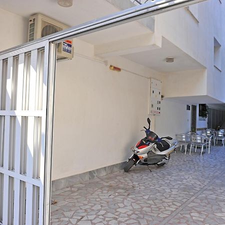 Family Hotel Blazhi Sandanski Extérieur photo